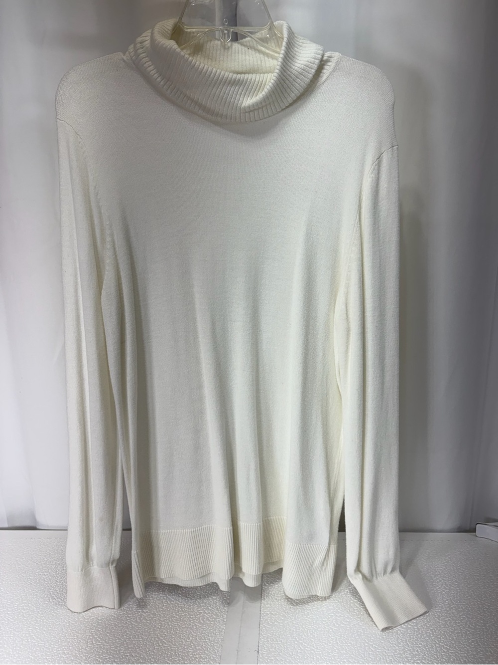 JEANNE PIERRE Cream Turtleneck Sweater - Lightweight Knit 4190